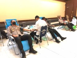 Polres Tanjungpinang Gelar Bakti Kemanusiaan Donor Darah dan Pembagian Sembako