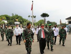 Menko Mahfud MD Imbau TNI Jaga Netralitas Jelang Pemilu 2024 dan KTT G20