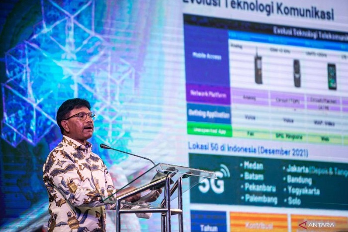 Menkominfo Sebut Indonesia Tak Tertinggal Teknologi Baru Metaverse