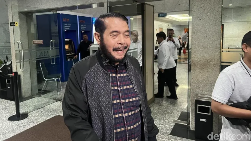 Anwar Usman Buka Suara Soal Sering Absen Sidang Mk Sakit Sejak Awal 2025
