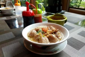 Menguak Rahasia Kenikmatan Pengalaman Menikmati Bakso Ala Kaki Lima Yang Tak Terlupakan