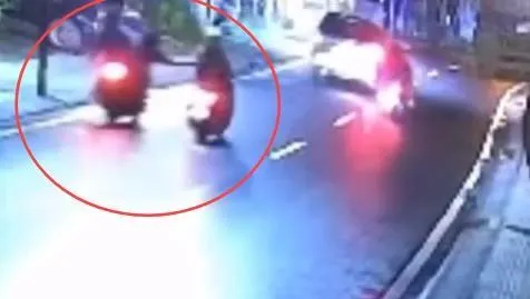 Hindari Jambret Pemotor Wanita Di Bali Tewas Tabrak Tiang Listrik