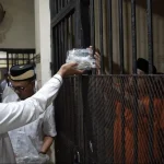 Lebaran Di Jeruji Tahanan Polres Serang Terharu Bisa Makan Opor Rendang