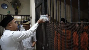 Lebaran Di Jeruji Tahanan Polres Serang Terharu Bisa Makan Opor Rendang