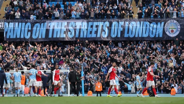 Klasemen Liga Inggris Man City Hajar Arsenal Jarak Tinggal 3 Poin
