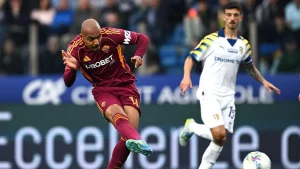 Penalti Dramatis Malen Di Injury Time Menangkan Roma Atas Parma 3 2