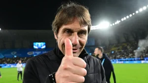 Antonio Conte Sampaikan Perpisahan Singkat Usai Tinggalkan Napoli