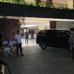 Kpk Geledah Rumah Wamen Silmy Karim 1 Jam 3 Mobil Penyidik Keluar